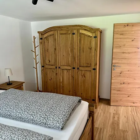 Appartement Alpenhirsch *